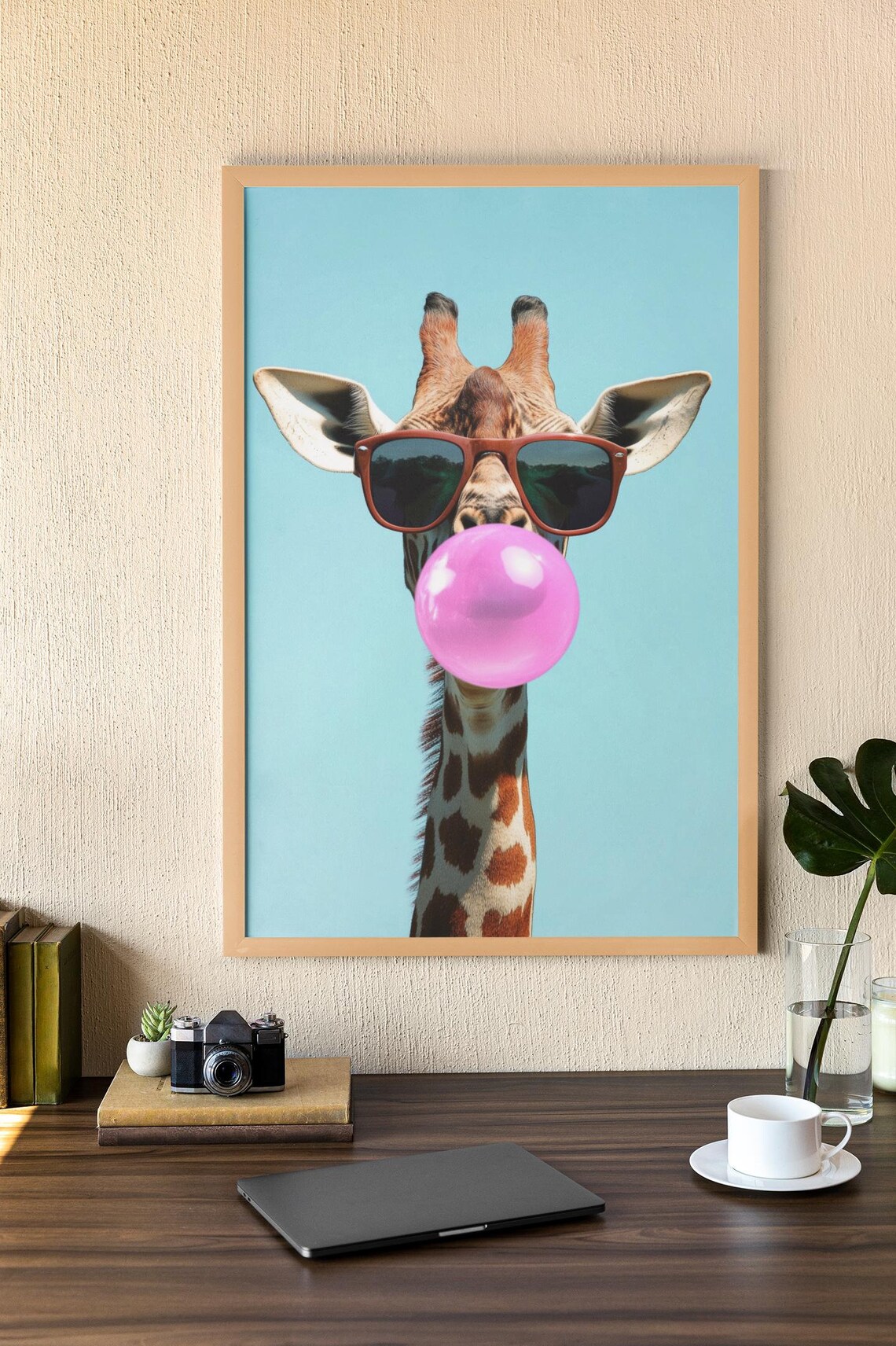 Giraffe Art Print, Quirky Animal Wall Decor