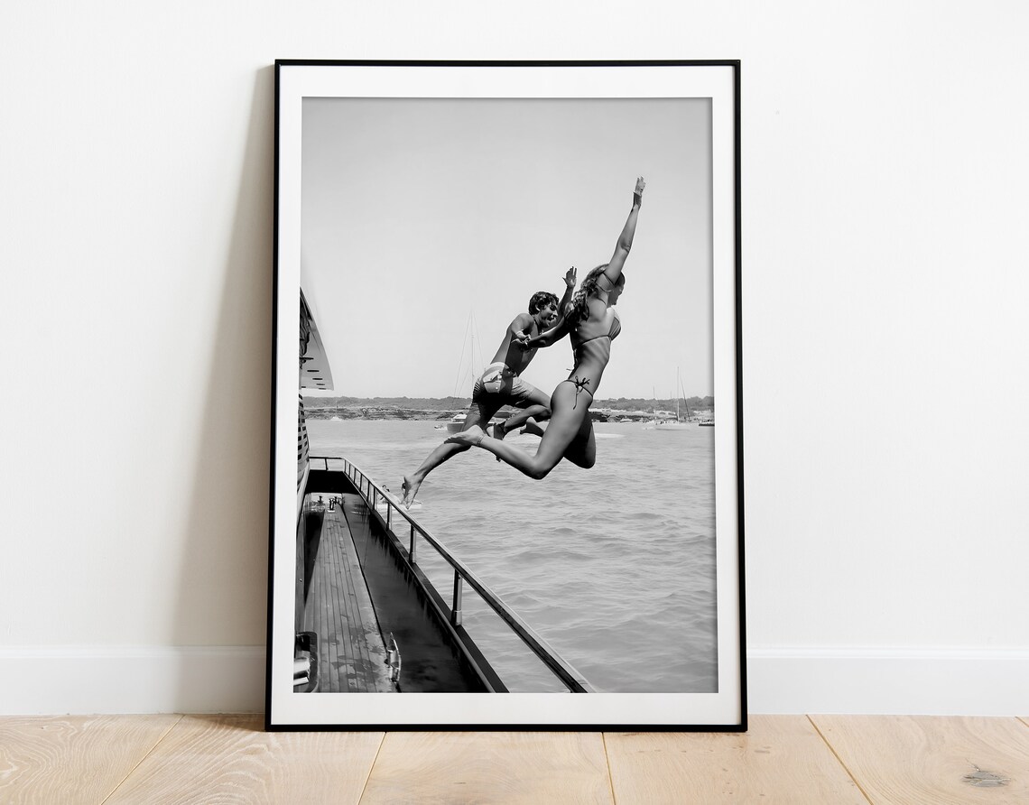 Couple Diving In The Beach Vintage Photography Print - Image 3