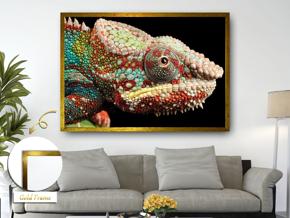 Vivid Chameleon, Detailed Wildlife Reptile Art Print - Image 5