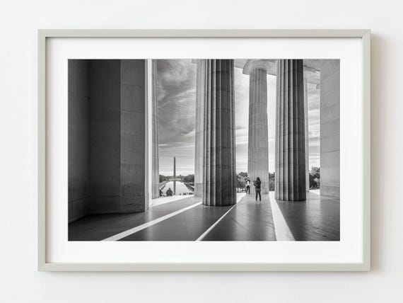Two Women Take Photos From Lincoln Memorial Wall Art