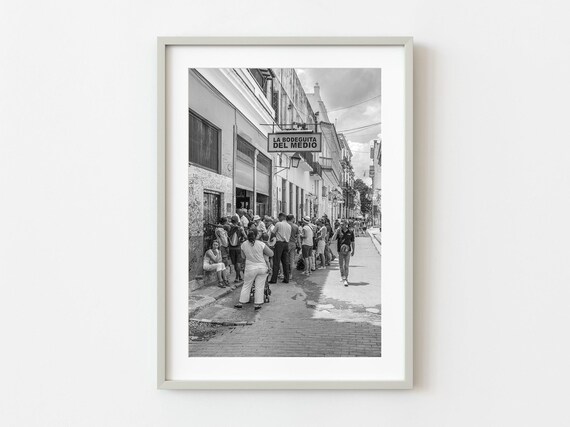 La Bodeguita del Medio Havana Bar Street Black White Photo Wall Art