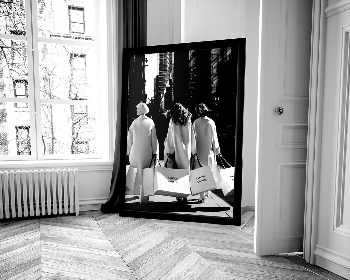 Women In Paris Poster Black And White Luxury Fashion Print Vintage Photography Retro Wall Art Hypebeast Room Decor - Image 2