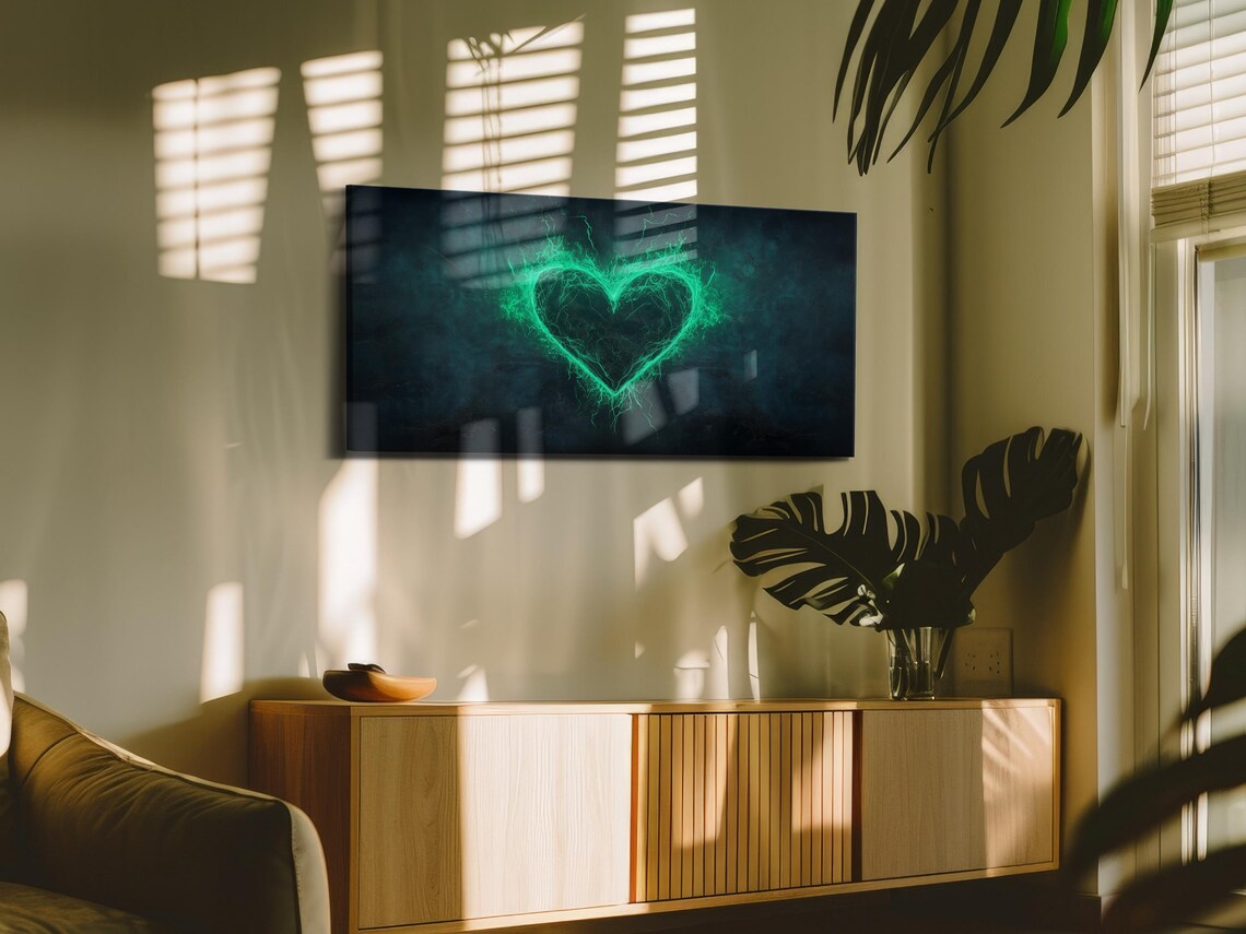 Romantic Heart Splash, Valentines Day Decor - Image 3
