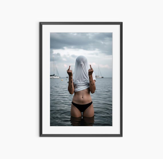 Middle Finger Poster Photography Prints Funky Wall Art Funny Feminist Print Fashion Museum Quality