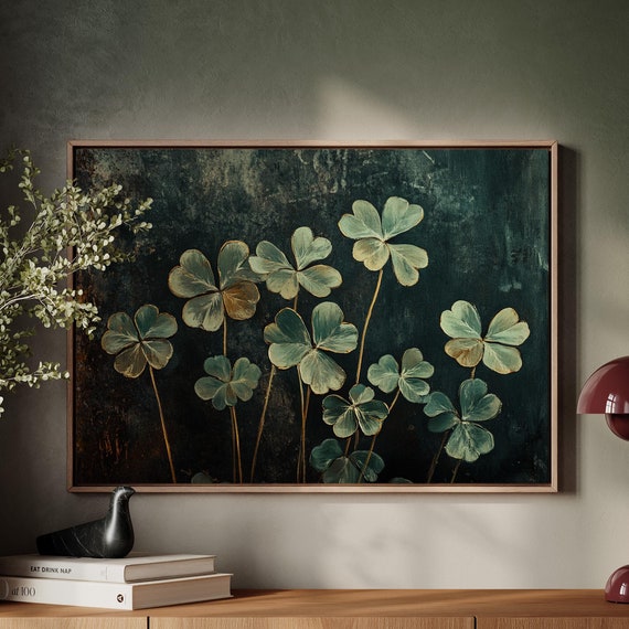 Elegant Golden Toned Clover Wall Art Nature Inspired Hangable Artwork For Modern And Rustic Home Decor