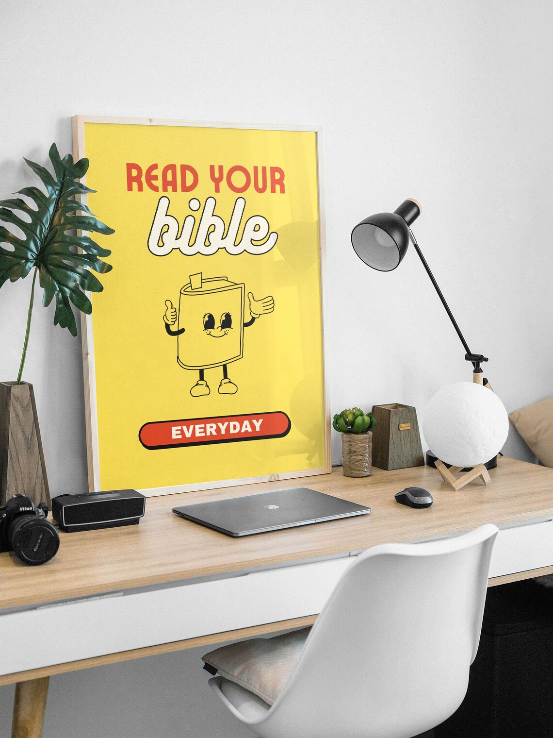 Read Your Bible Retro Christian Wall Art Print - Image 2