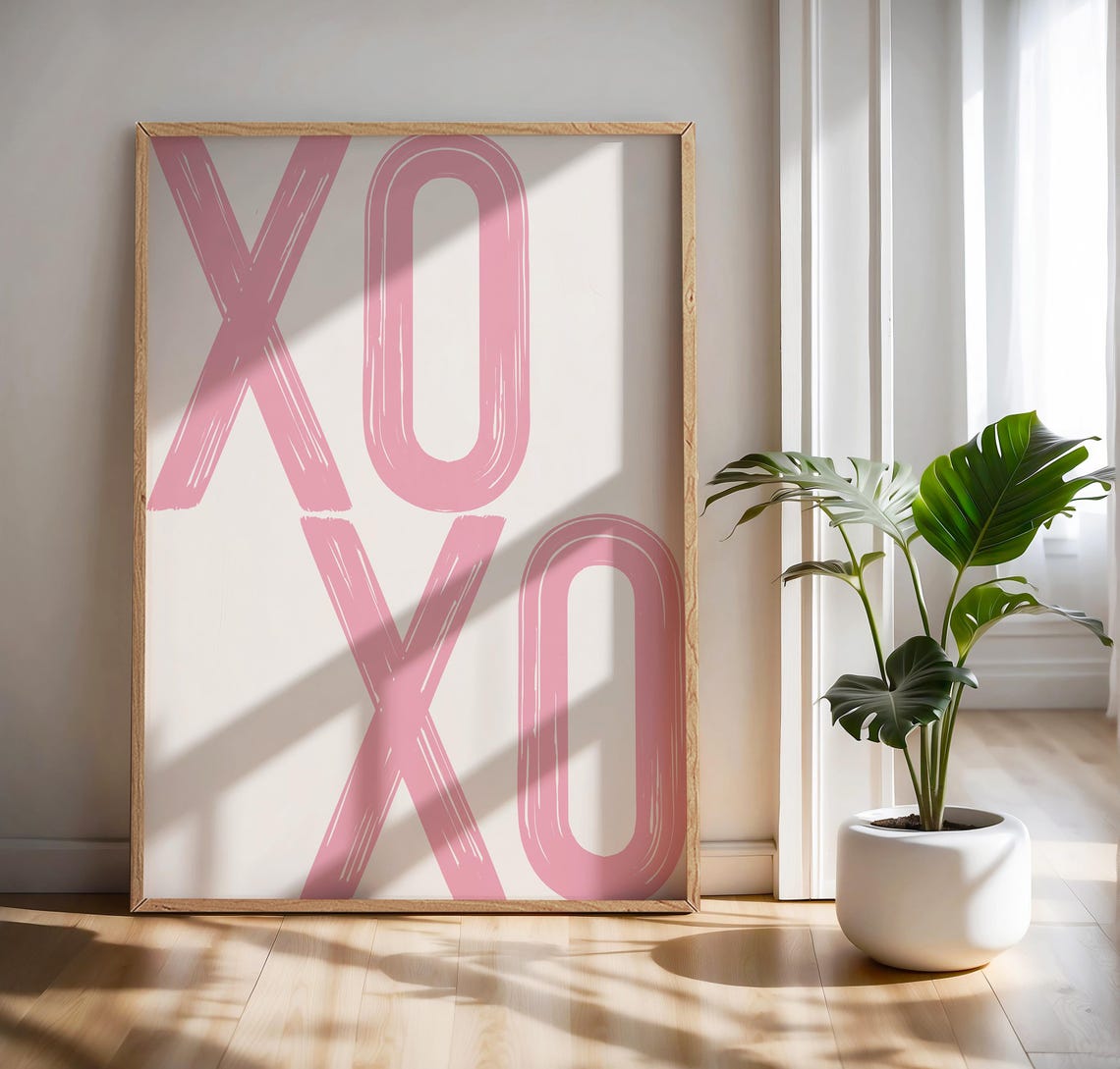 XOXO Pink Brush Lettering Poster for Dorm Rooms and Bedrooms - Image 3