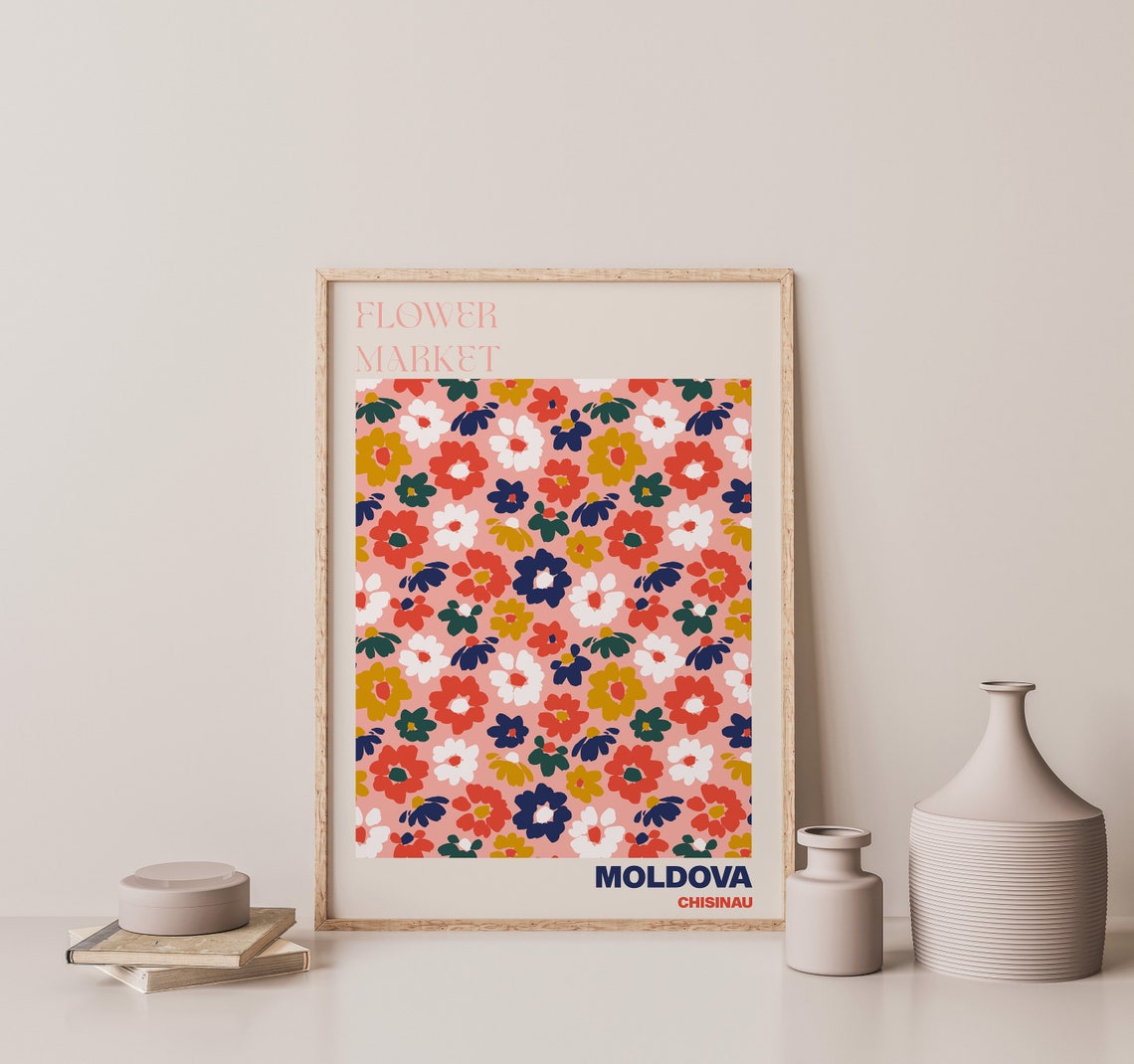 Moldova Chisinau Flower Market Bold Poppy Pattern Art Poster - Image 3