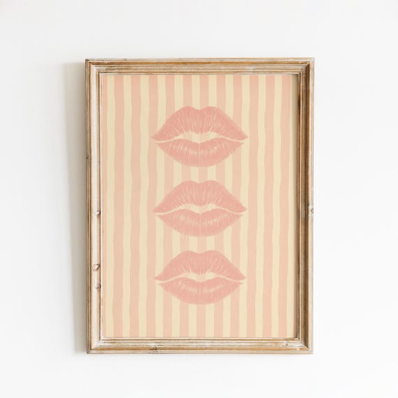 Triple Peach Lips Striped Wall Art