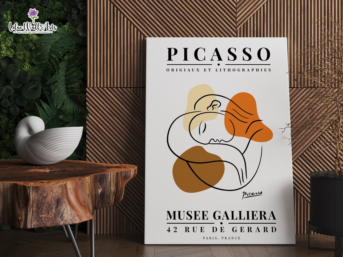 Picasso Inspired Loving Couple Embrace Museum Exhibition Art Print - Image 3