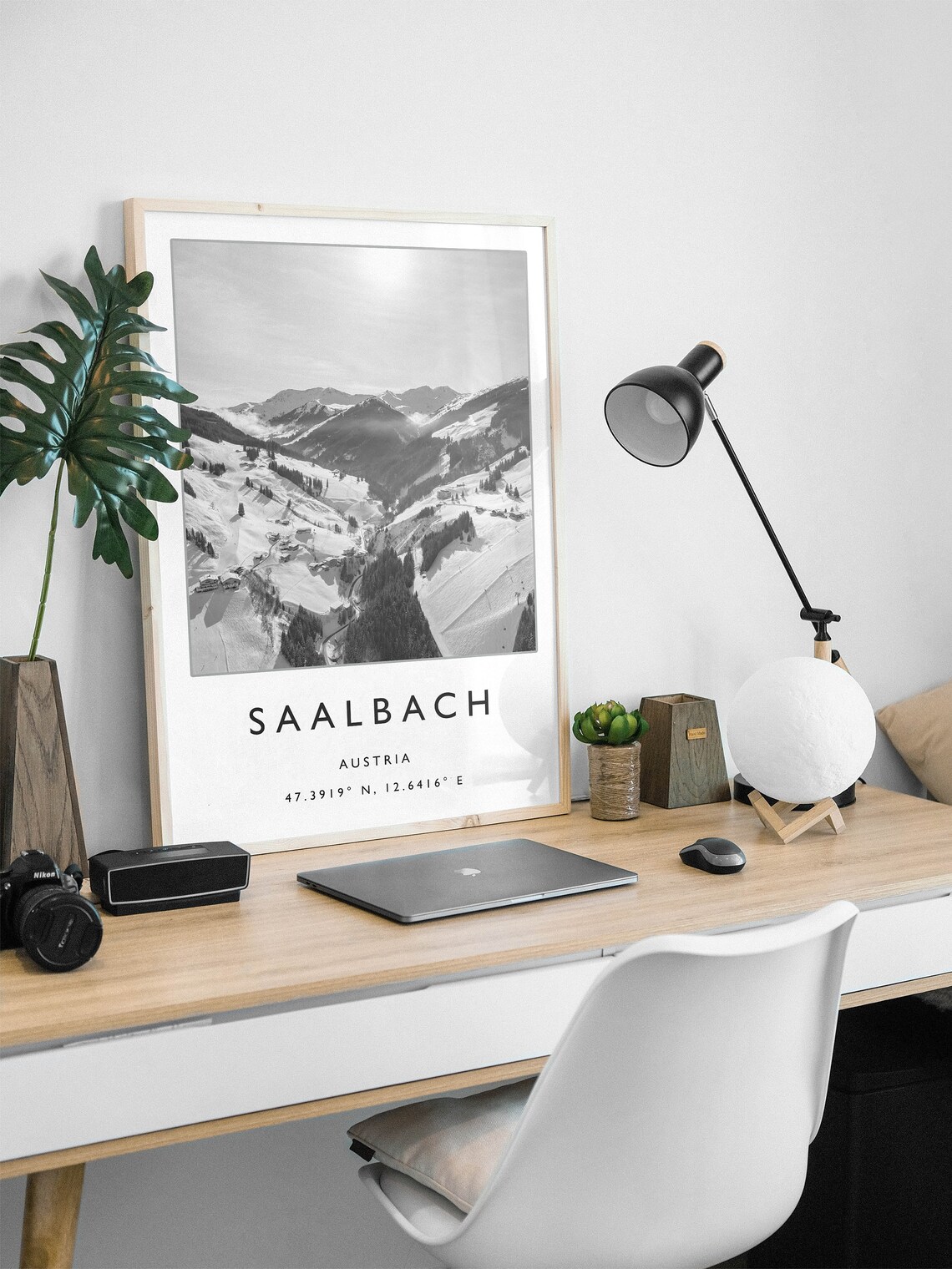 Saalbach Austria Skiing Travel Poster, Winter Sport Art - Image 3