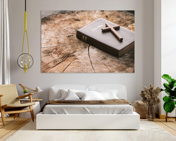 Wooden Cross On Holy Bible Print Art On Bible Painting Art For Gift Wooden Cross Pictures Art On Christian Religion Arts