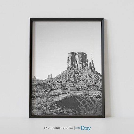 Arizona Print Phoenix Poster Monument Valley Arizona Poster Cityscape Desert Black White Photo Phoenix Print Butte Mesa Skyline