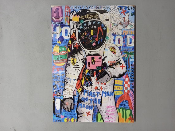 Astronaut Graffiti Lover Gift Wall Art Print