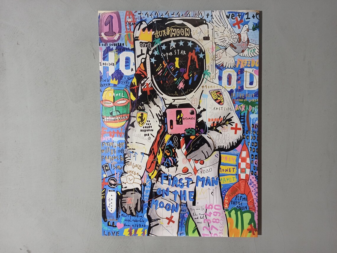 Astronaut Graffiti Lover Gift Wall Art Print