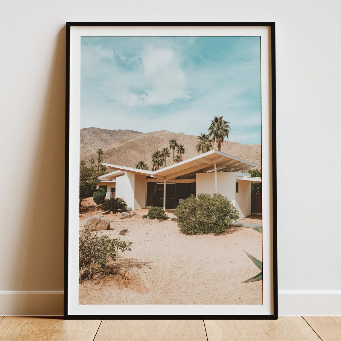 Frank Lloyd Wright Architectural Style, Modernist Design - Image 3