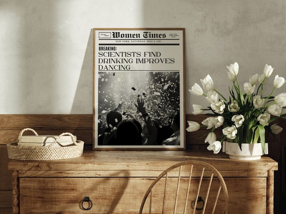 Trendy New York Newspaper Print Vintage Bar Cart It Girl Dorm Retro Wall Art Newspaper Headline Poster College Apartment Decor Funky