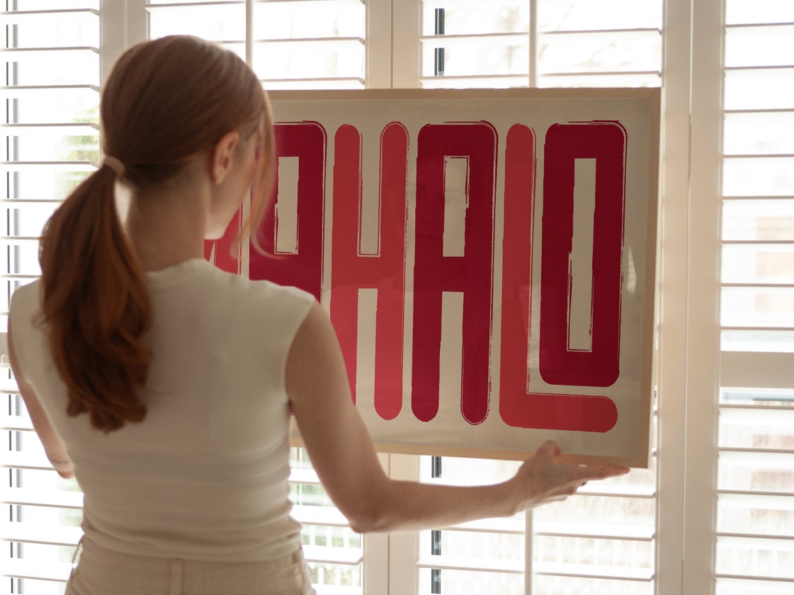 Mahalo Pink Retro Typography Hawaiian Island Tropical Word Wall Art - Image 2