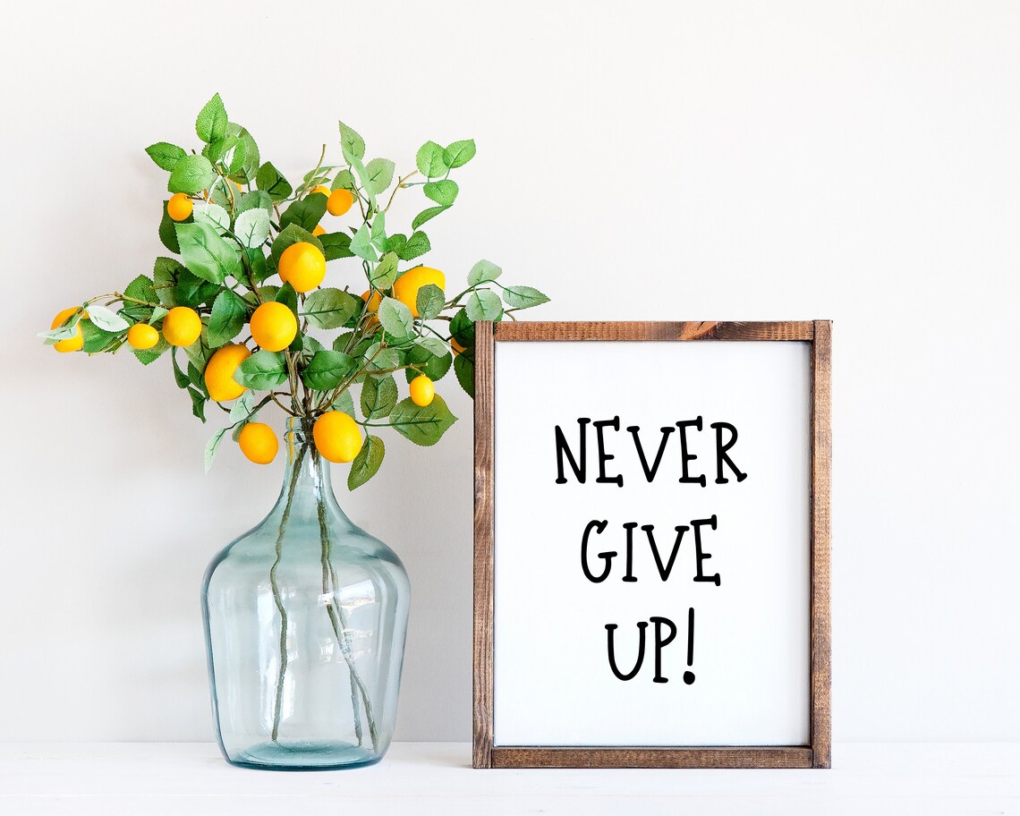 Never Give Up Motivational Quote Classroom Poster Print - Image 3