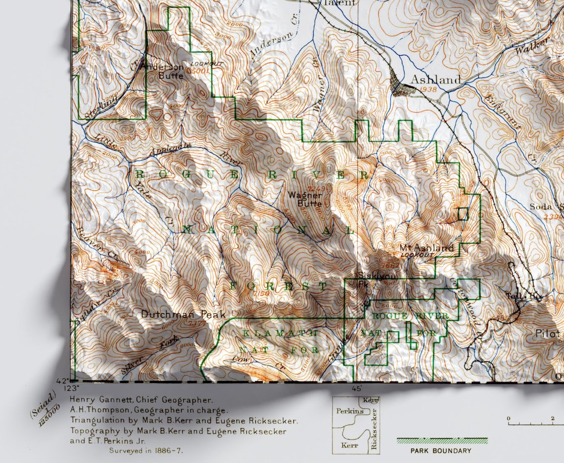 Ashland Oregon Crater Lake Vintage USGS Shaded Relief Map Poster - Image 3