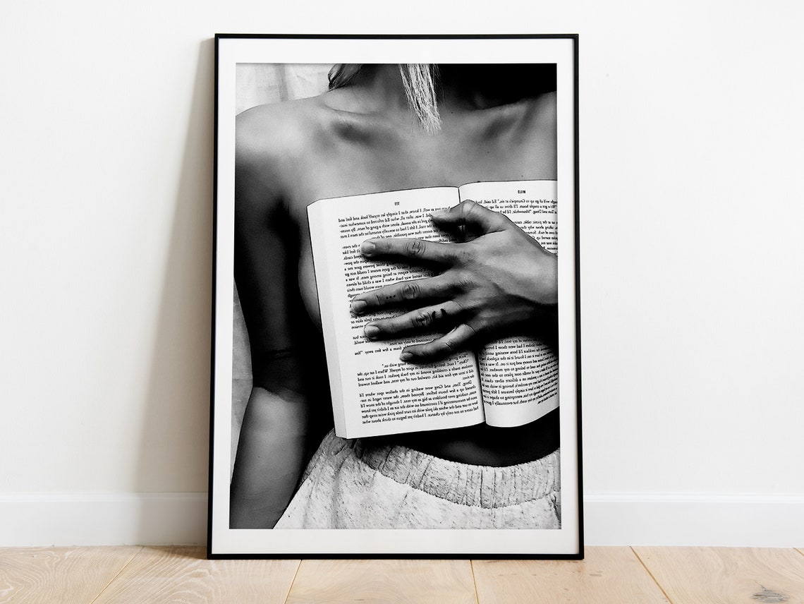 Naked Woman Reading Book Print Hypebeast Wall Art Black And White Fashion Photography Feminist Poster Teen Girl Bathroom Wall Art Decor - Image 3