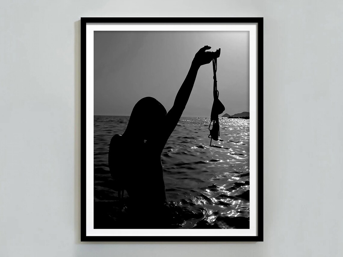 Naked Woman Undress In Beach Print Summer Poster Black And White Bathroom Wall Art Feminist Print Girls Bathroom Decor