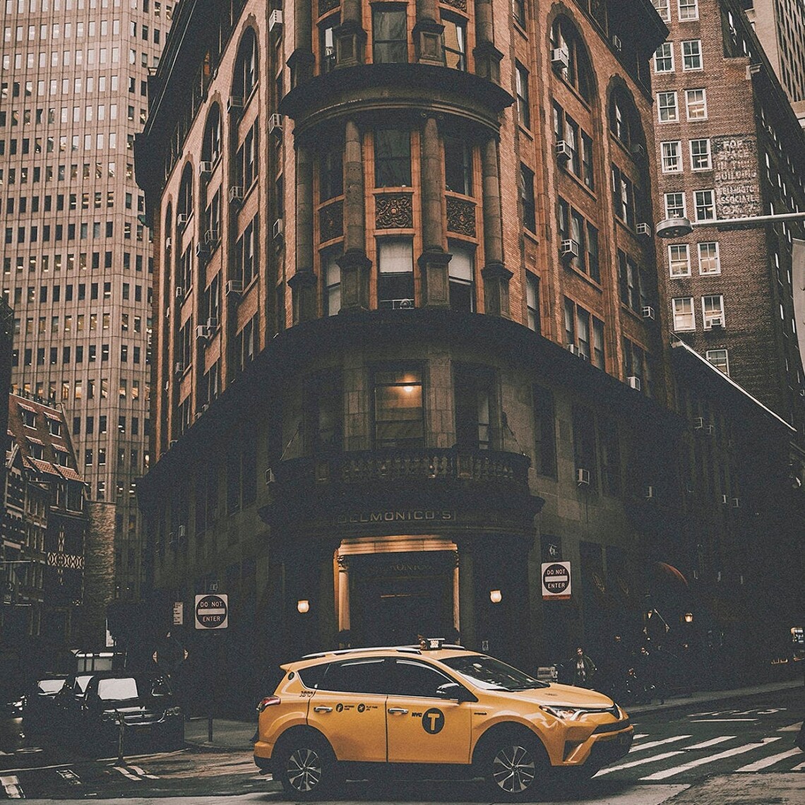 New York City Vintage Street Photo Travel Poster - Image 2