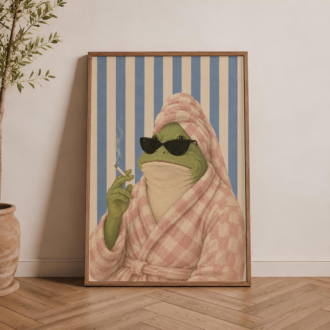 Spa Frog Bathrobe, Quirky Animal Bathroom Decor