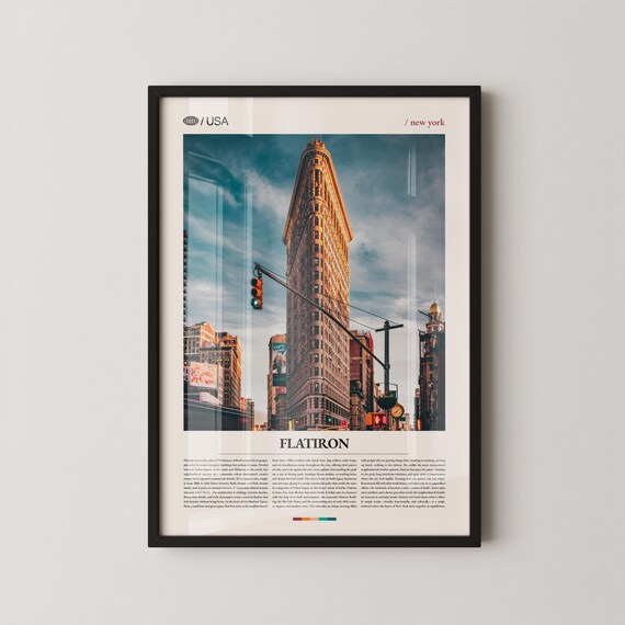 Flatiron Building New York Street Traffic Light Photo Poster