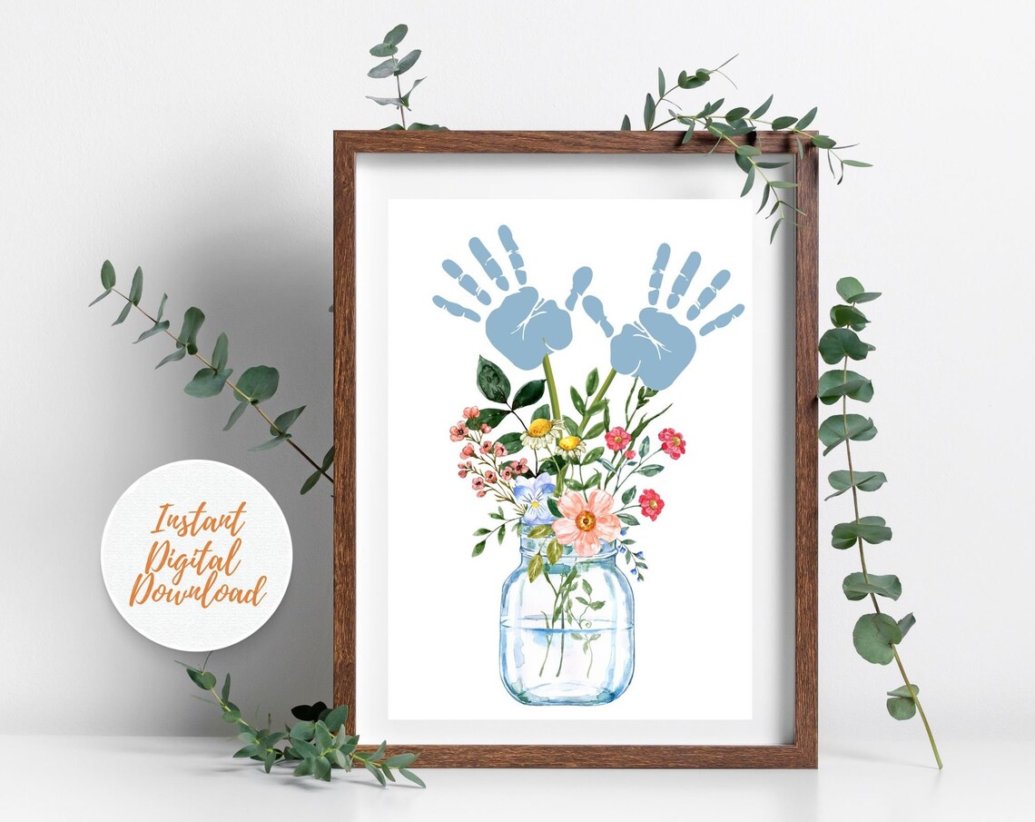 Handprint Bouquet Art Print for Grandma and Mom
