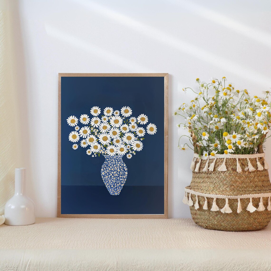 Daisy Flower Bouquet in Chinoiserie Vase Art Print