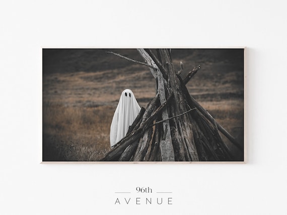 Halloween Ghost in Fields, Halloween Decor