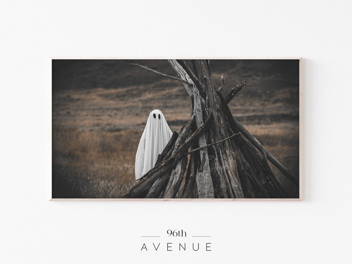 Halloween Ghost in Fields, Halloween Decor