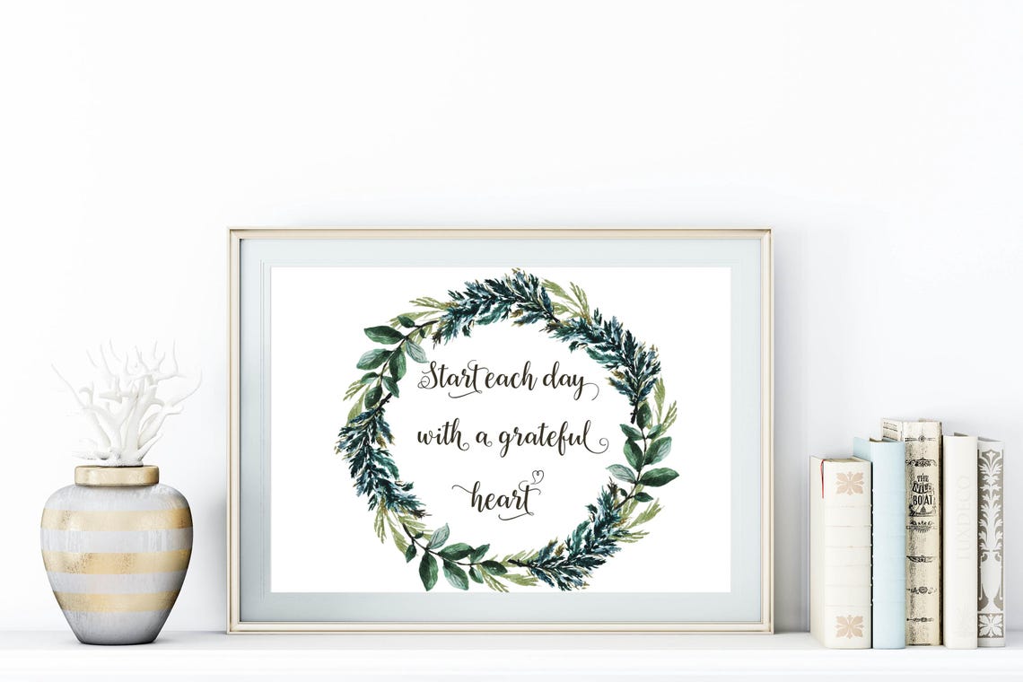 Start Each Day With A Grateful Heart Green Wreath Watercolor Poster - Image 3
