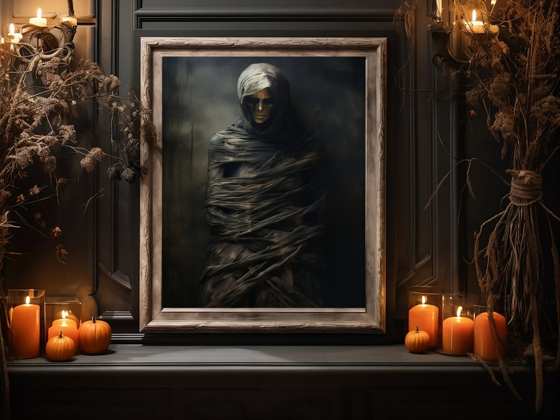 Mummy Print Halloween Wall Decor Trendy Fall Art Lover Gift Luxury