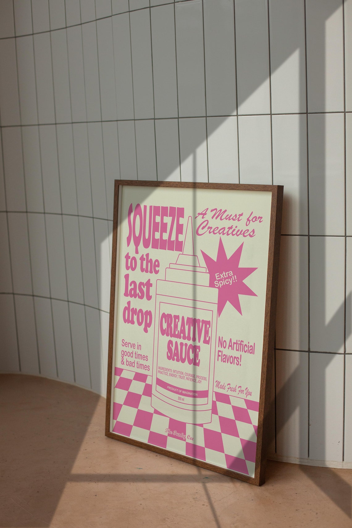 Squeeze Creative Sauce Pink Retro Condiment Ad Style Art Poster - Image 4