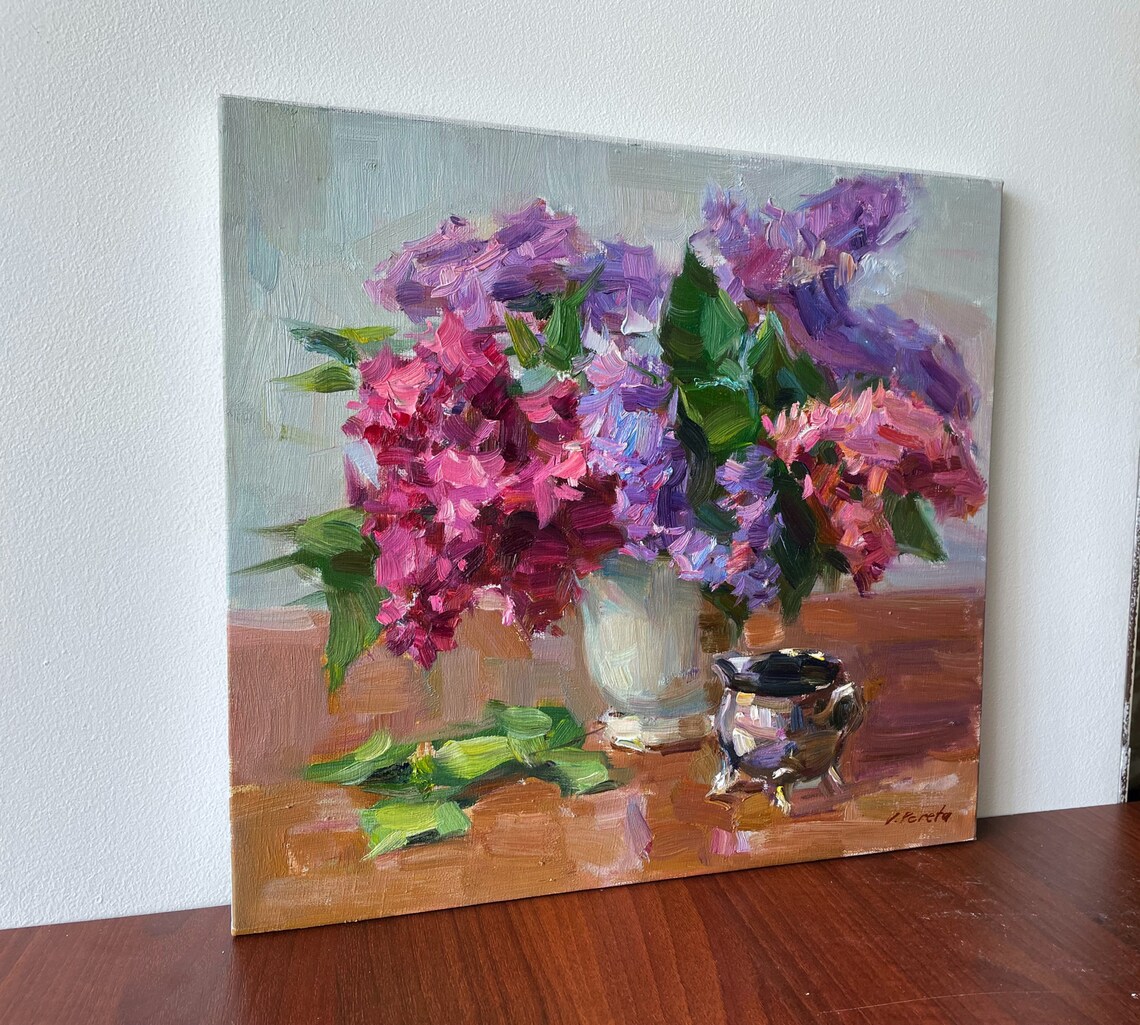Pink Purple Lilac Bouquet White Vase Impressionist Oil Painting Floral - Image 4