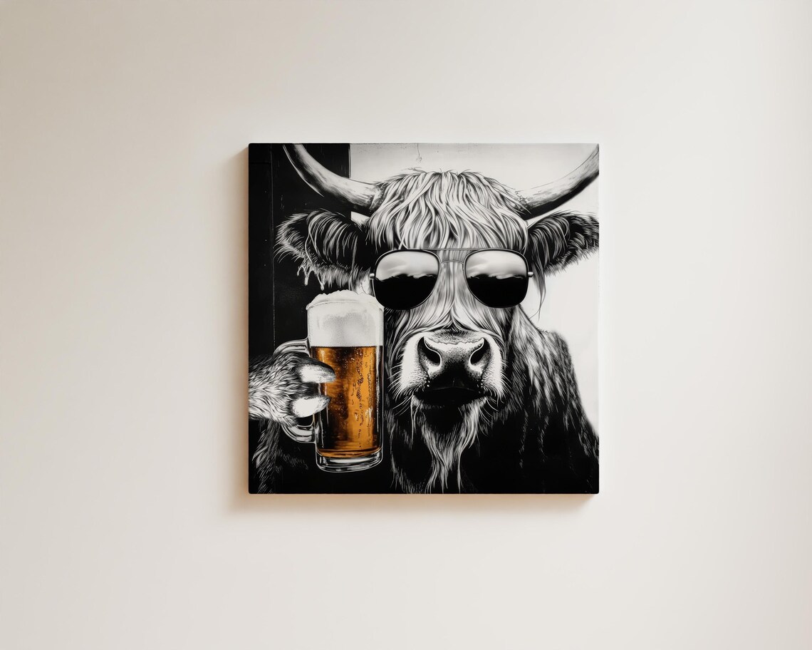 Highland Cow Funny Beer Drinking, Rustic Decor