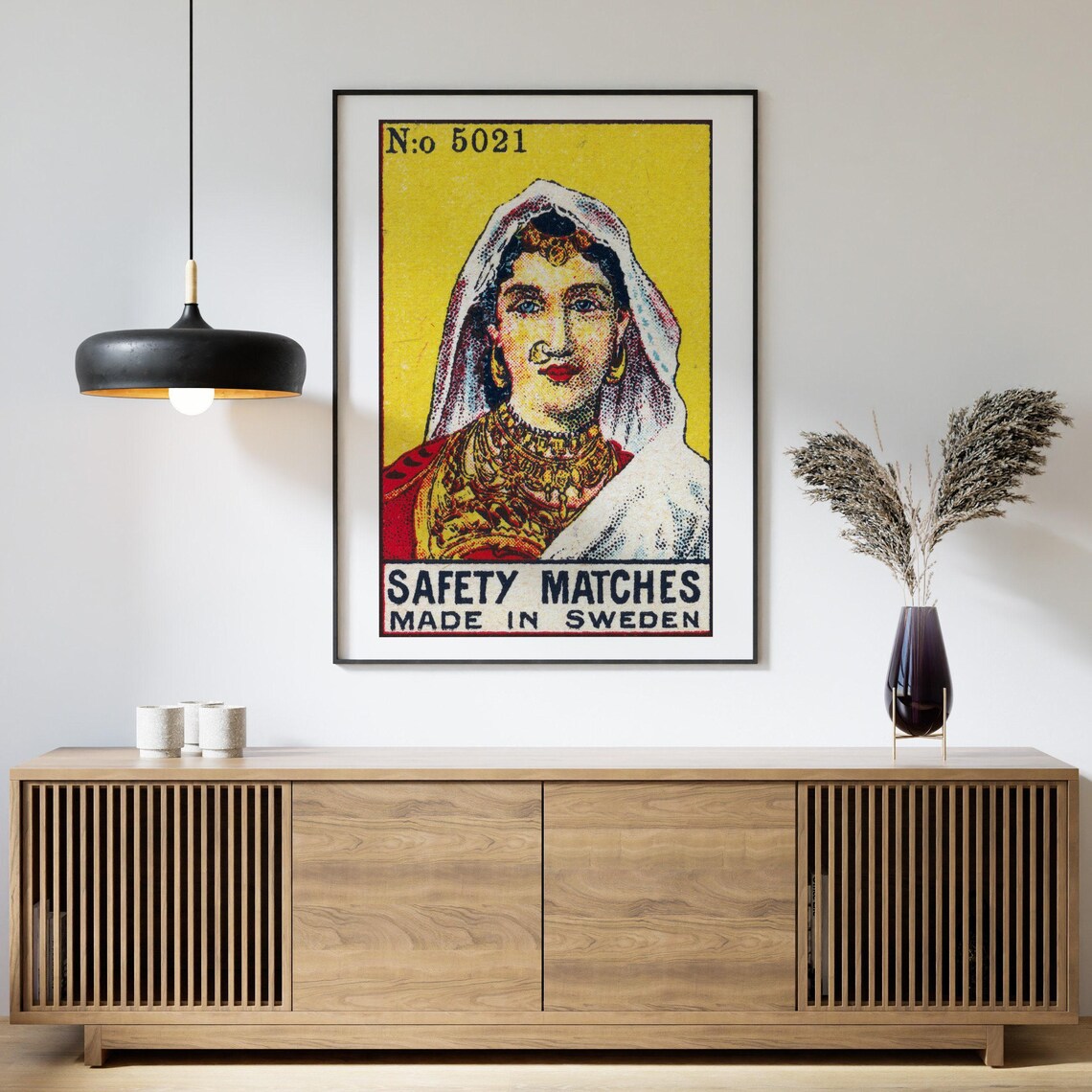 Indian Woman Gold Jewelry Vintage Swedish Matchbox Label Poster - Image 4