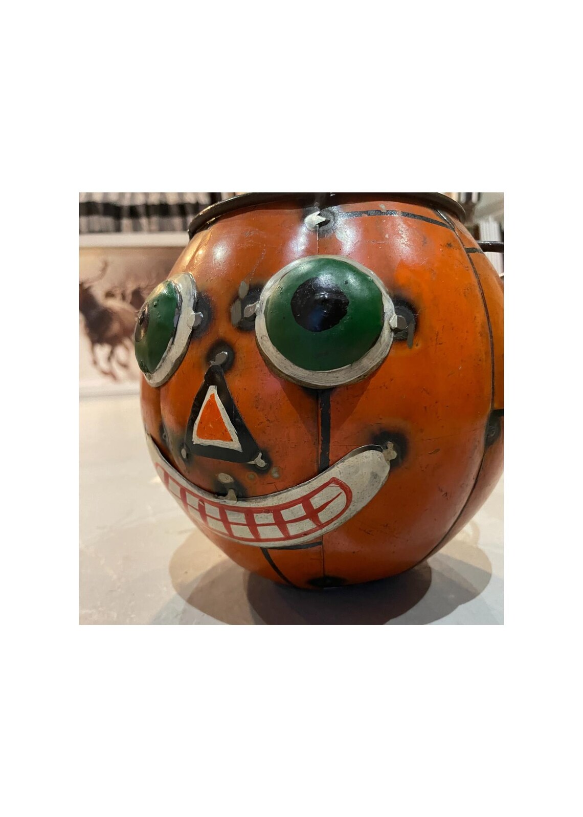 Round Pumpkin Face Metal Bucket Rustic Jack O Lantern Halloween Candy Pail