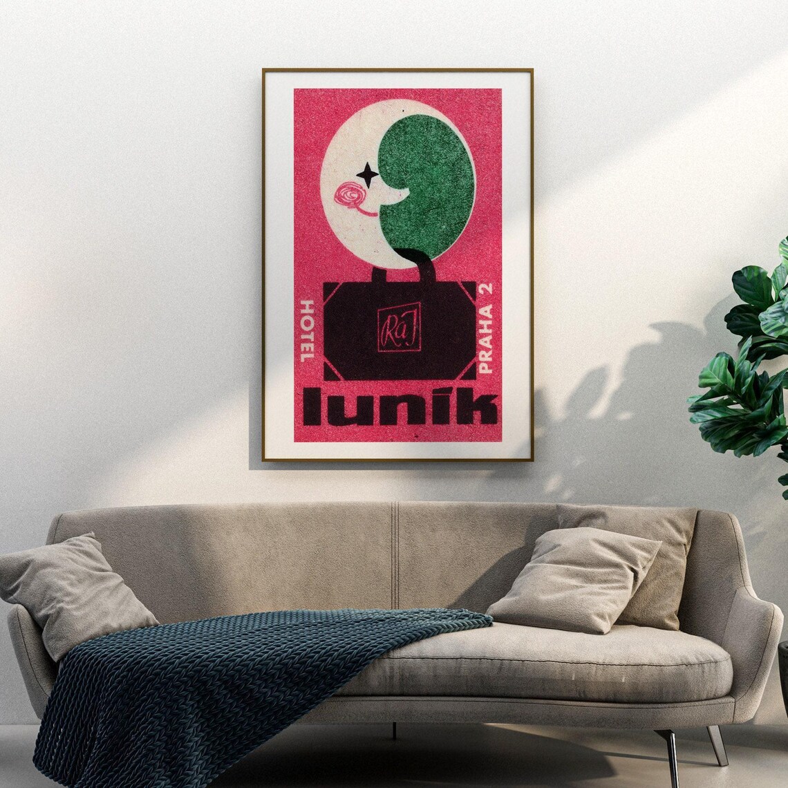 Moon Hotel Matchbox Print, Vintage Eastern Europe - Image 3