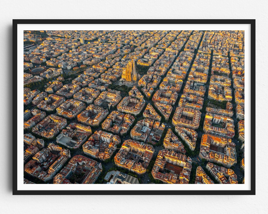 Barcelona Architecture Print Barcelona Skyline Wall Art Sagrada Familia Spain Europe Travel Photography Poster Gaudi Wall Art