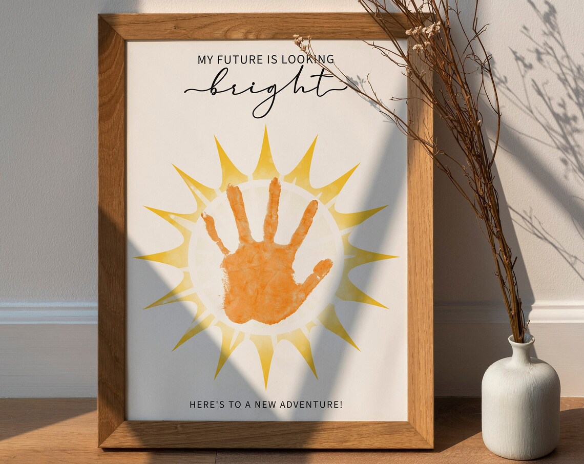 Handprint Graduation, My Future Is Looking Bright - Image 2