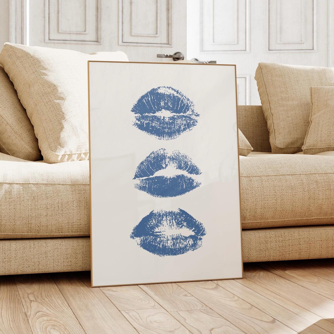 Kiss Lips Trendy Print, Navy Blue Room Decor