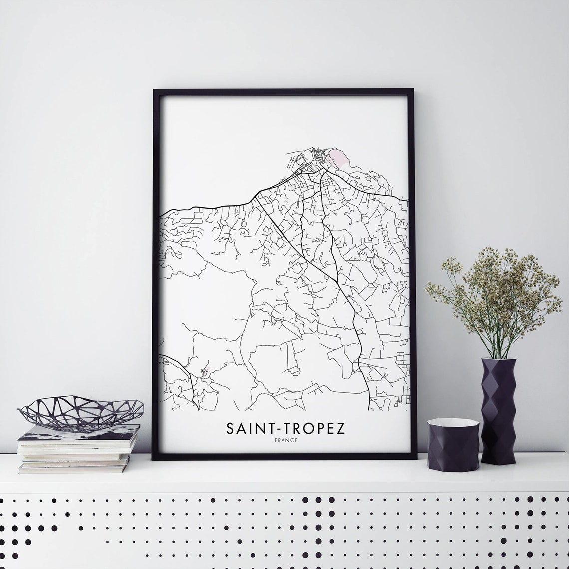 Saint-Tropez France Minimalist Black Line City Map Art Print