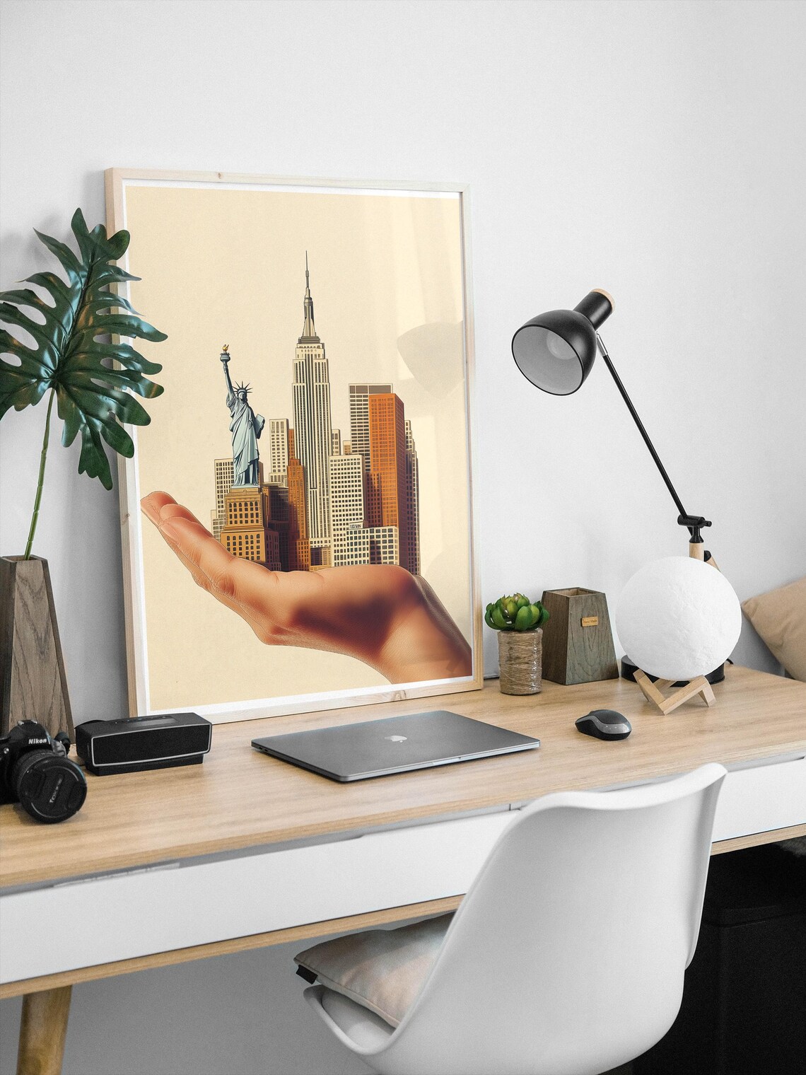 Minimalist New York City Skyline in Hand Empire State Poster - Image 2