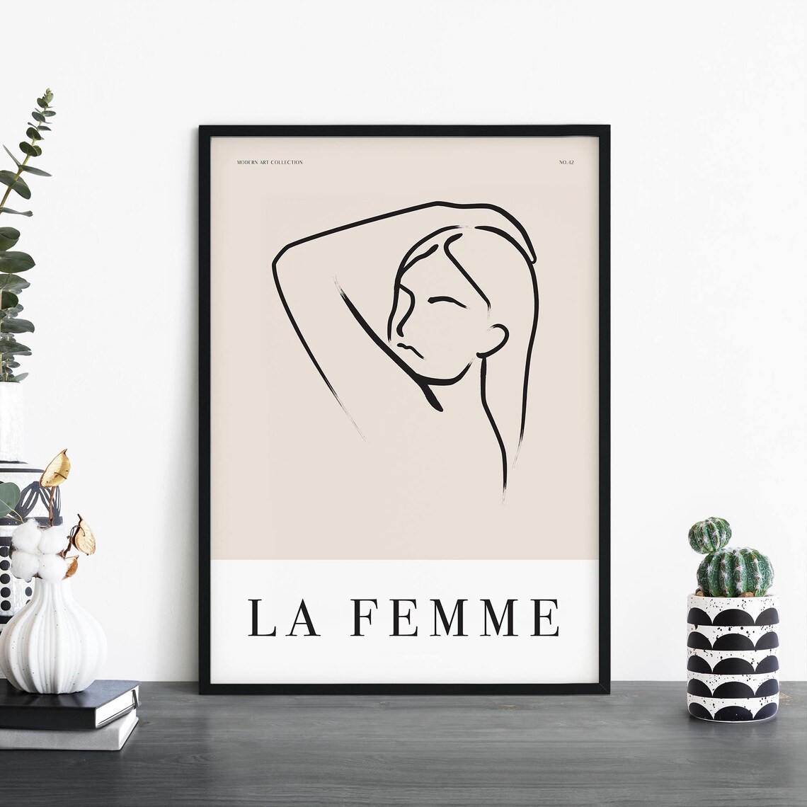 La Femme Woman Profile Arm Raised Modern Collection No42 Print