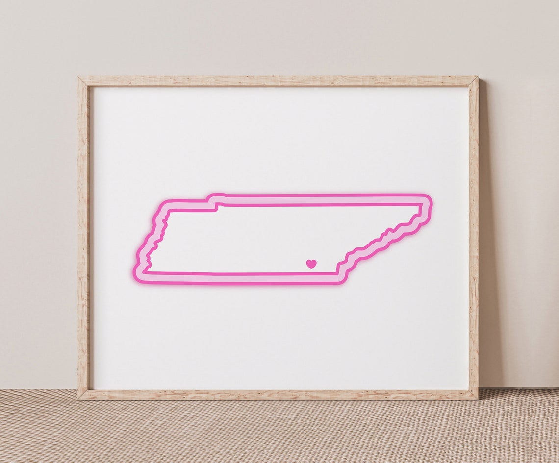 Chattanooga Tennessee Art Map With Heart Pink Print Poster Picture Wall