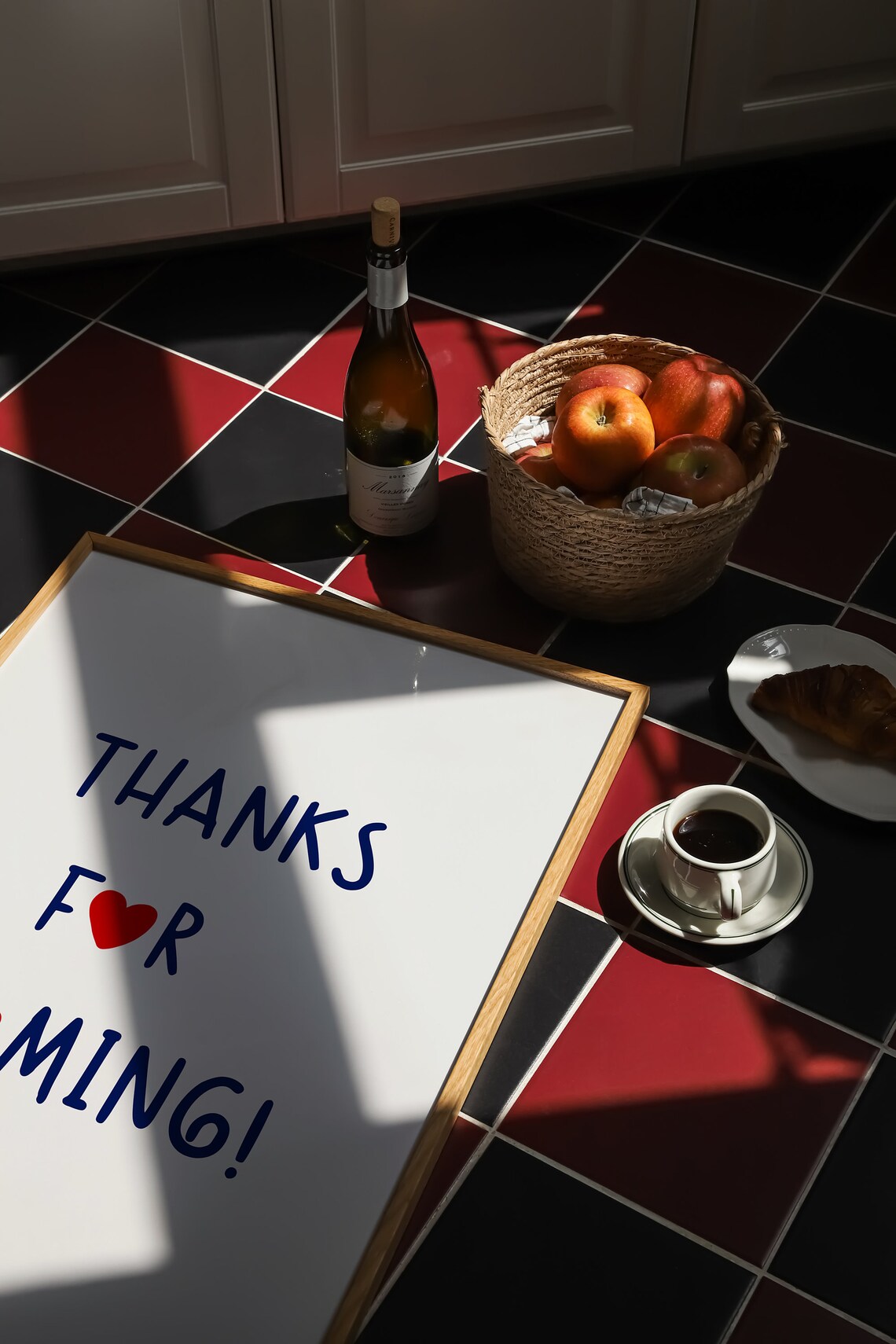 Thanks for Coming Navy and Red Heart Guest Quote Wall Poster - Image 4