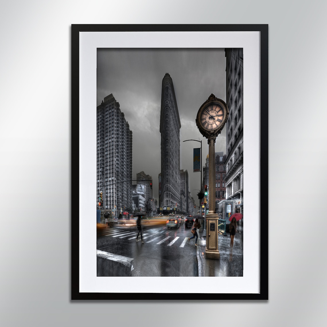 Flatiron Building New York Rain Vintage Street Clock Moody Wall Art
